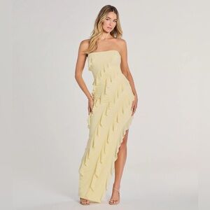 Elegant Strapless Cream Dress